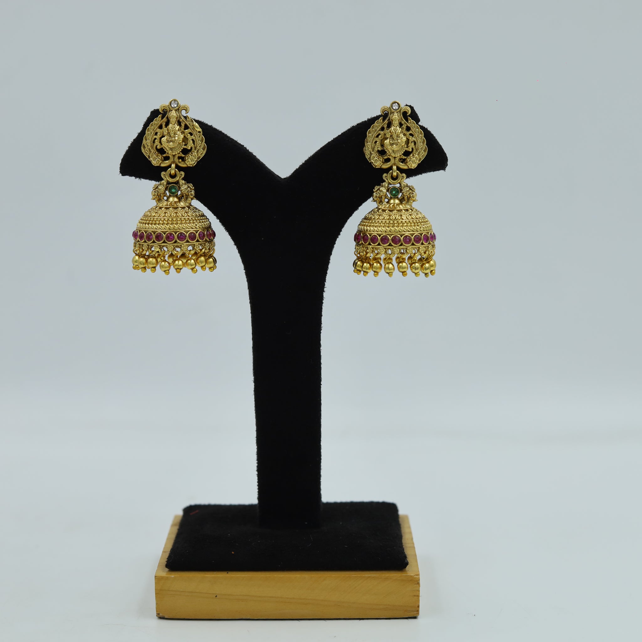 Antique Gold Plated Temple Pendant Set 16610-06