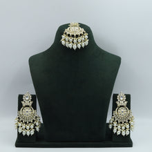 Chandbali Kundan Earring 6898-28