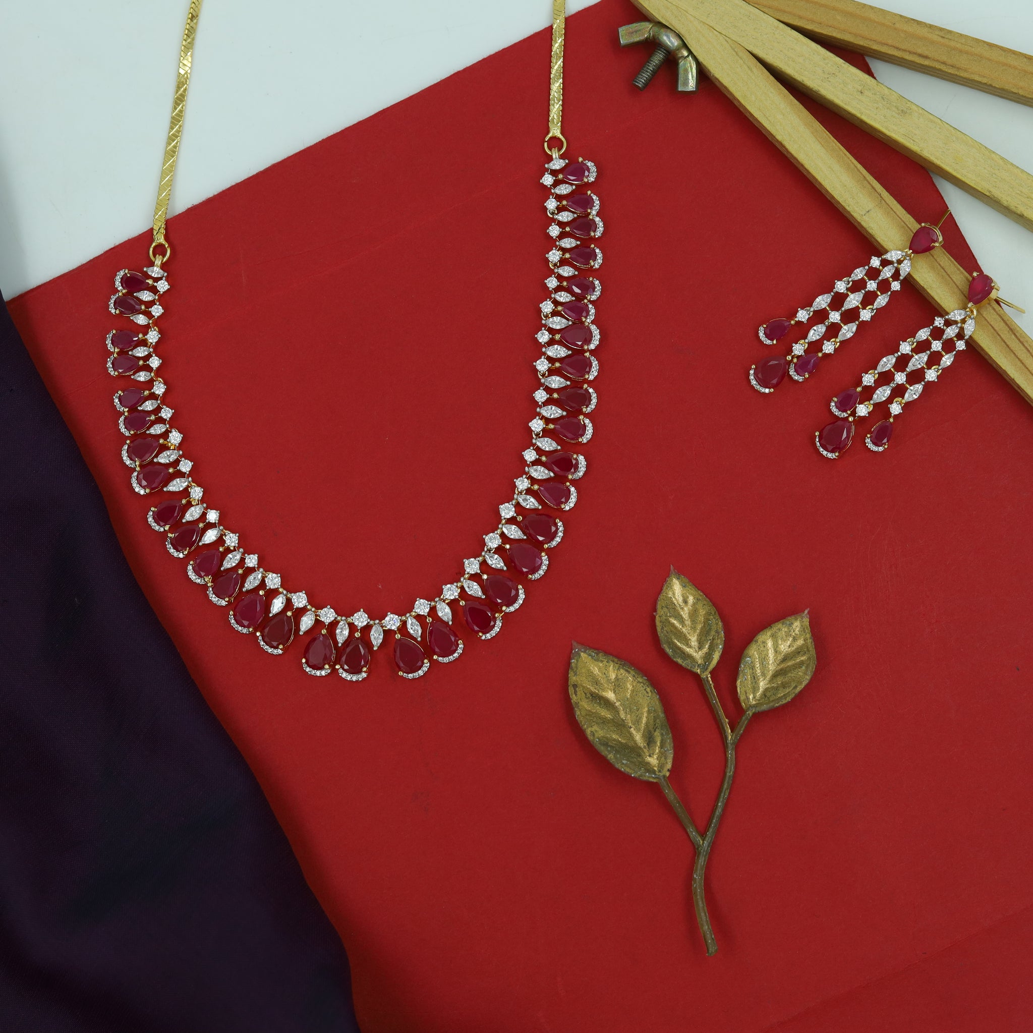 Round Neck Zircon/AD Necklace Set 15341-69