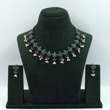 Round Neck Oxidized Necklace Set 13223-33