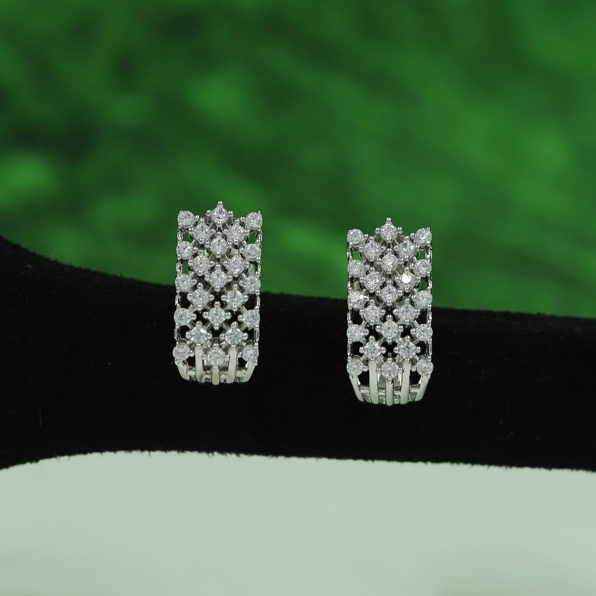Round Neck Zircon/AD Necklace Set 16903-08