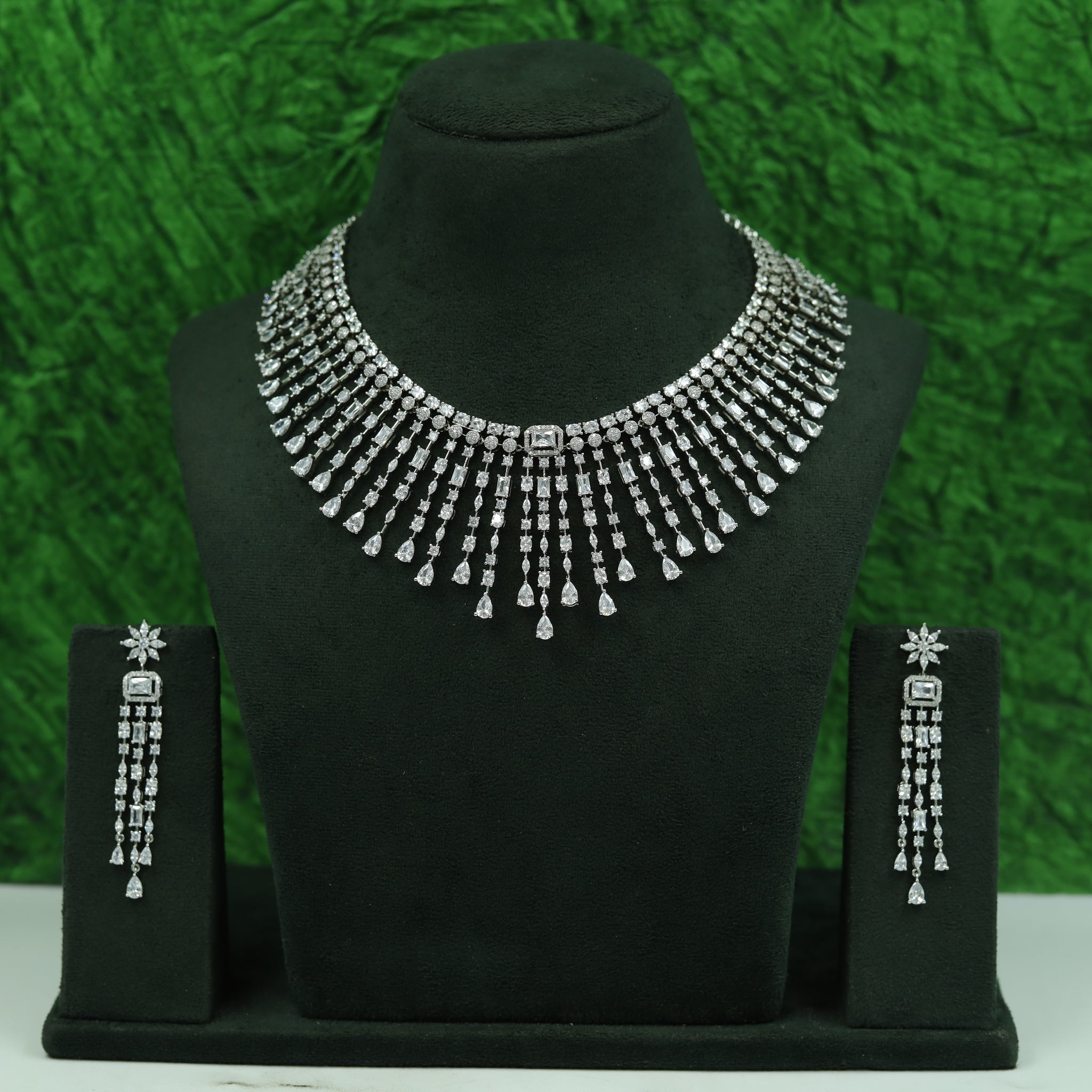 Round Neck Zircon/AD Necklace Set 16917-08