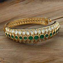 Kundan Bracelet 18646-5828