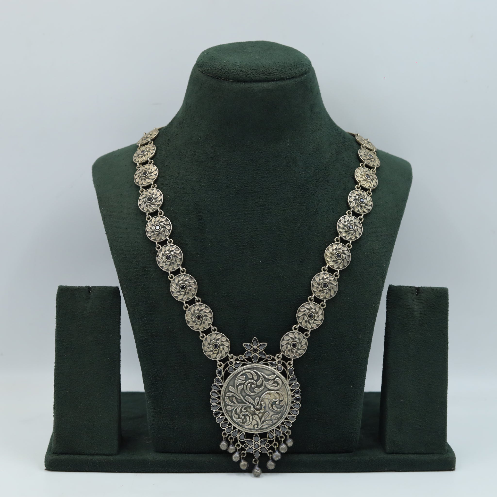 Black Oxidized Necklace Set 11787-7964