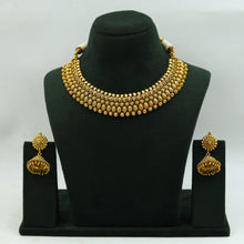 Round Neck Antique Necklace Set 15531-28