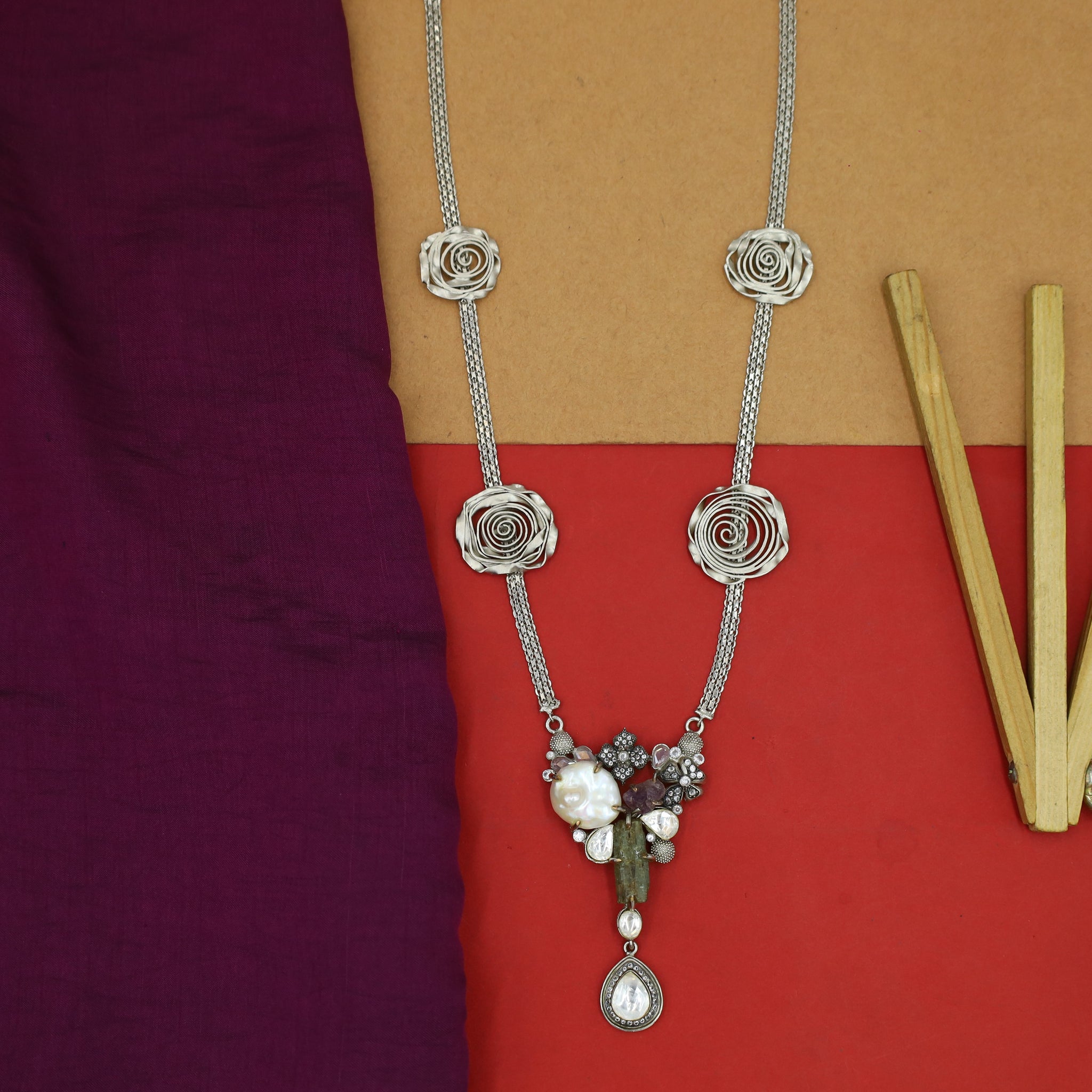 White Oxidized Pendant Set 13565-0636