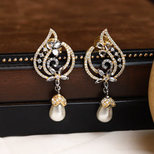 Light Earring Zircon/AD Earring 11394-100