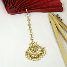 Kundan Maang Tikka 6511-28