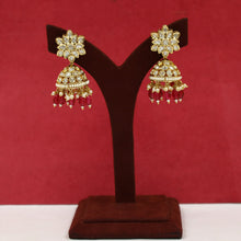Gold Kundan Earring 5485-69