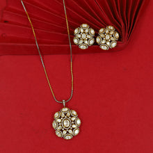 Medium Kundan Pendant Set 18093-69