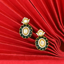 Designer Kundan Pendant Set 18255-34