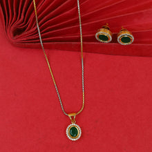 Light Kundan Pendant Set 18522-28