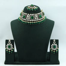 Choker Kundan Necklace Set 15627-28