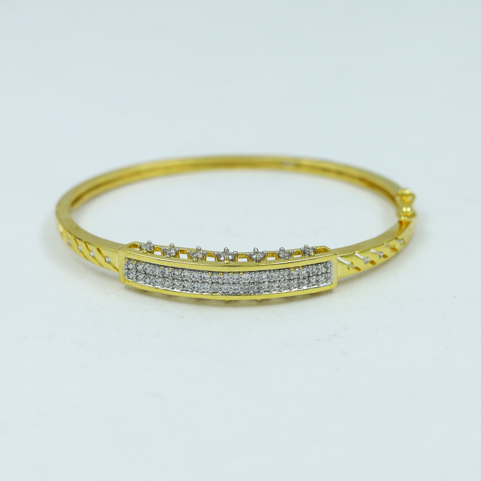 Zircon/AD Gold Plated Bracelet 13398-100