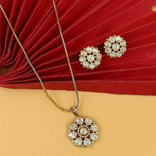 Light Kundan Pendant Set 18048-69