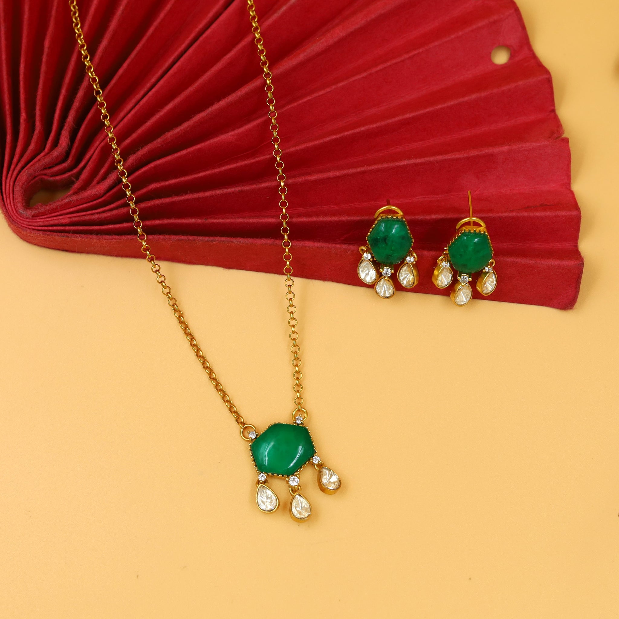 Manish Malhotra Inspired Kundan Pendant Set 18264-34