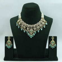 Exemplary Quality Round Neck Kundan Necklace Set 15630-28