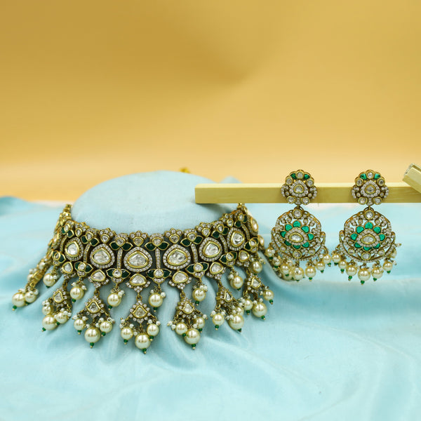 Antique Gold Plated Choker Kundan Necklace Set 19241-28