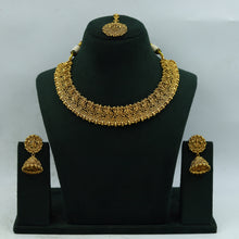 Round Neck Temple Necklace Set 15602-28