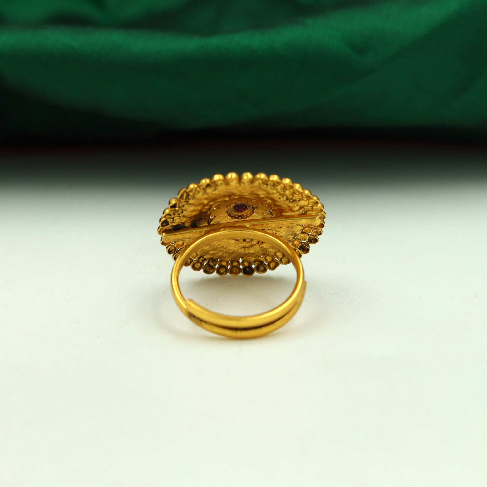 Antique Gold Ring 16532-31