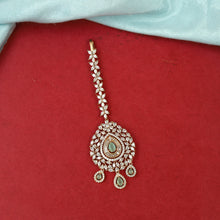 Zircon/AD Mint Green Maang Tikka 12402-8827