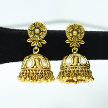 Jhumki Antique Earring 12356-28