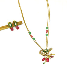 Elegant Stylish Kundan Pendant Set 19629-68