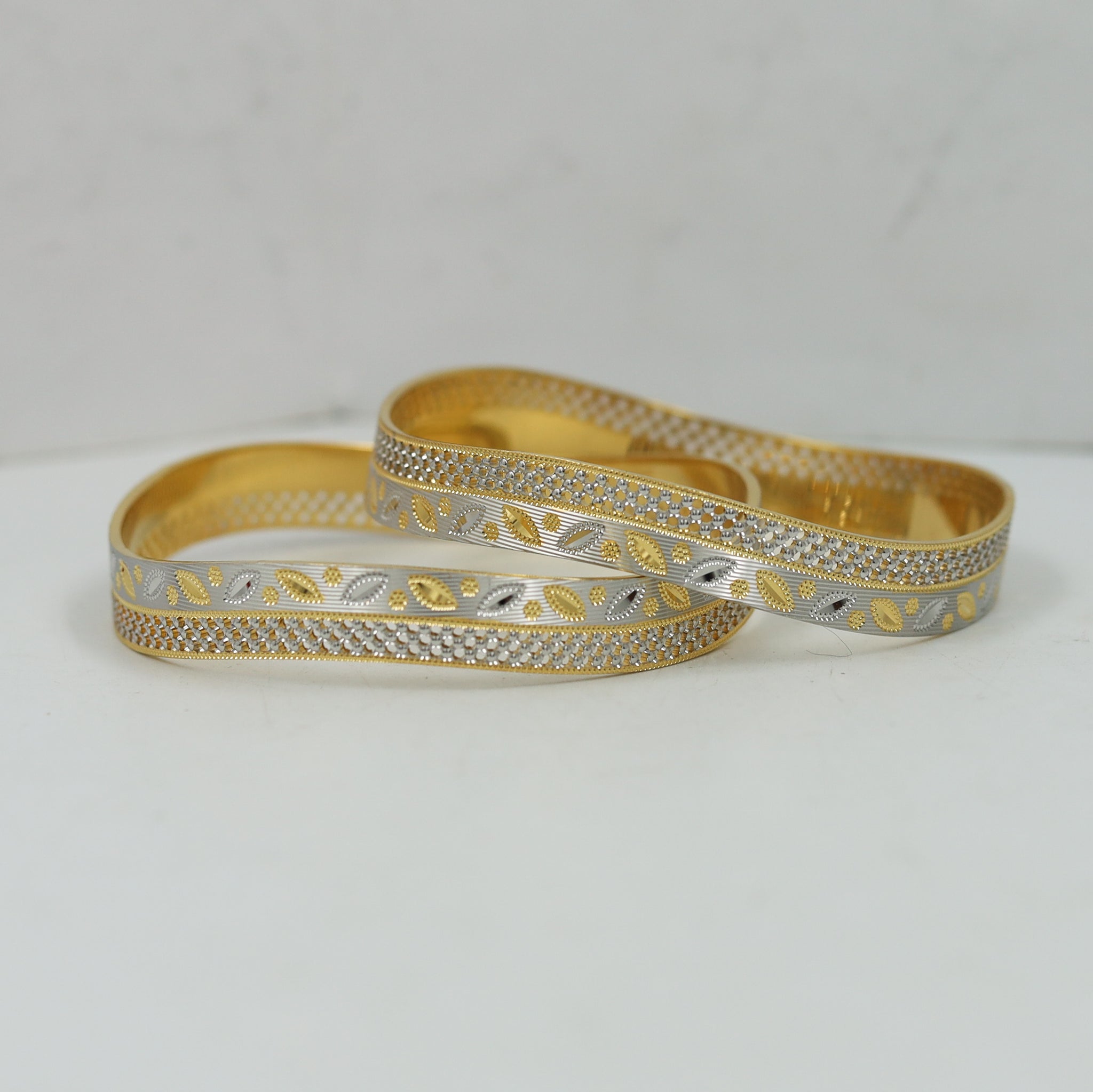 Gold Plated Bangle 11621-34