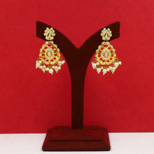 Traditional Jadau Pendant Set 18610-65