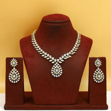 Round Neck Zircon/AD Necklace Set 19342-69