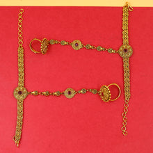 Antique Gold Finish Hathphool 18354-28