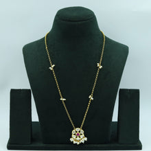 Kundan Pendant 16201-90