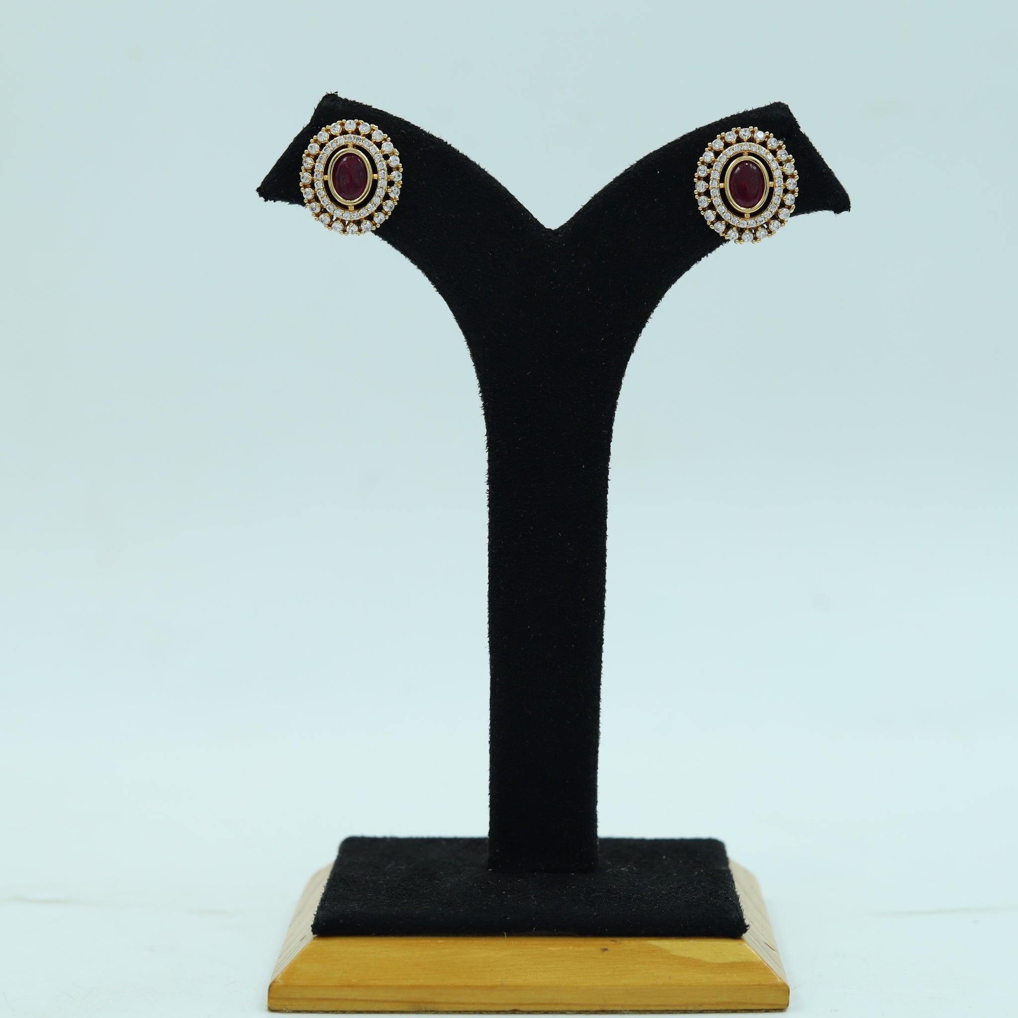 Stylish Kundan Pendant Set 16477-68