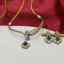 Hasli Kundan Necklace Set 21900-33