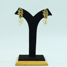 Antique Gold Plated Light Earring 15769-28