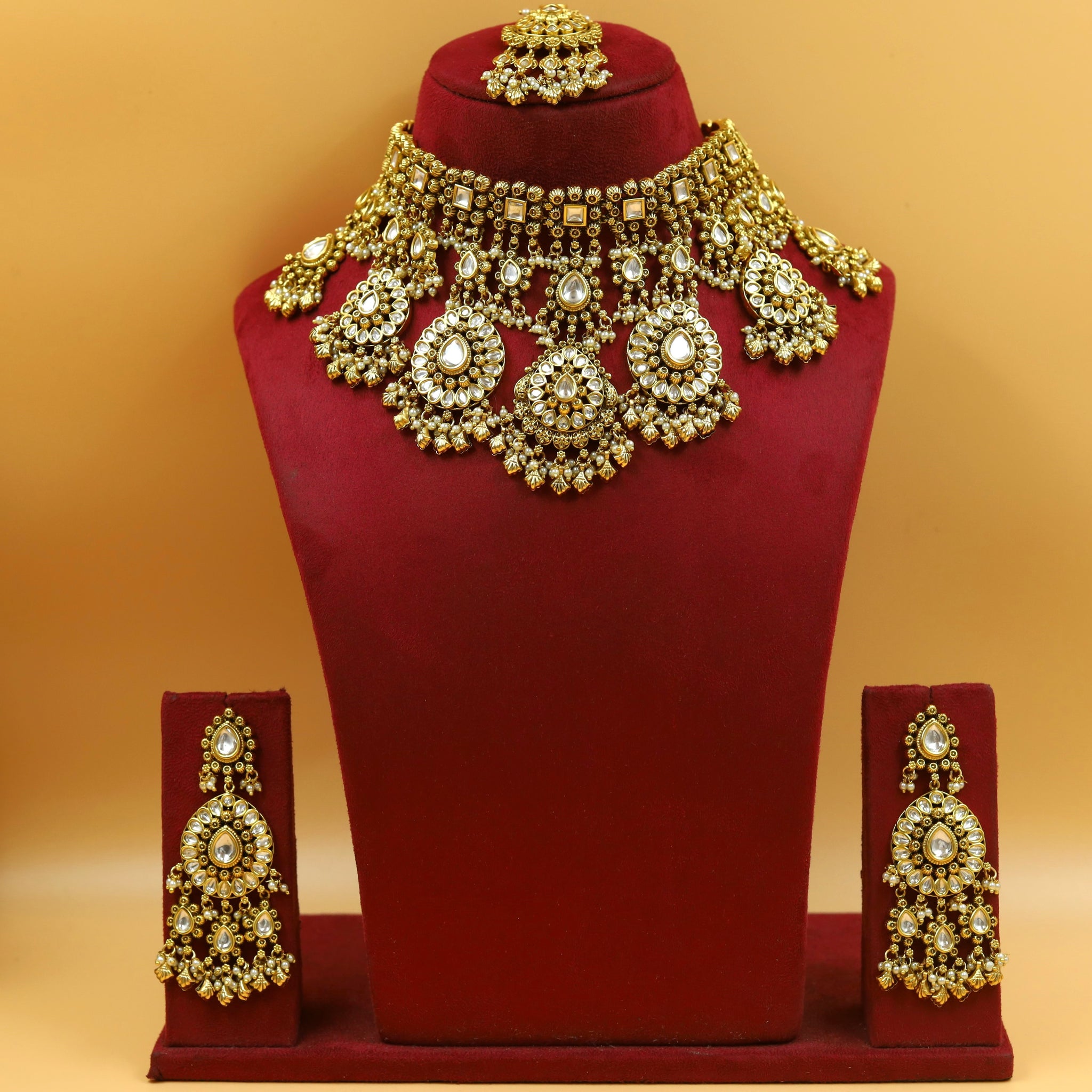 Choker Antique Necklace Set 18547-28