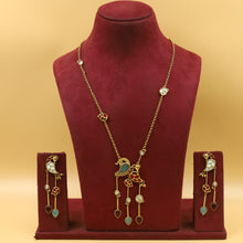 Sabya Inspired Kundan Pendant Set 21404-96