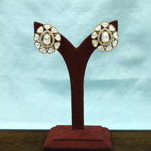 Moissanite Studs Kundan Earring 20589-87
