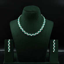 Round Neck Zircon/AD Necklace Set 12537-28