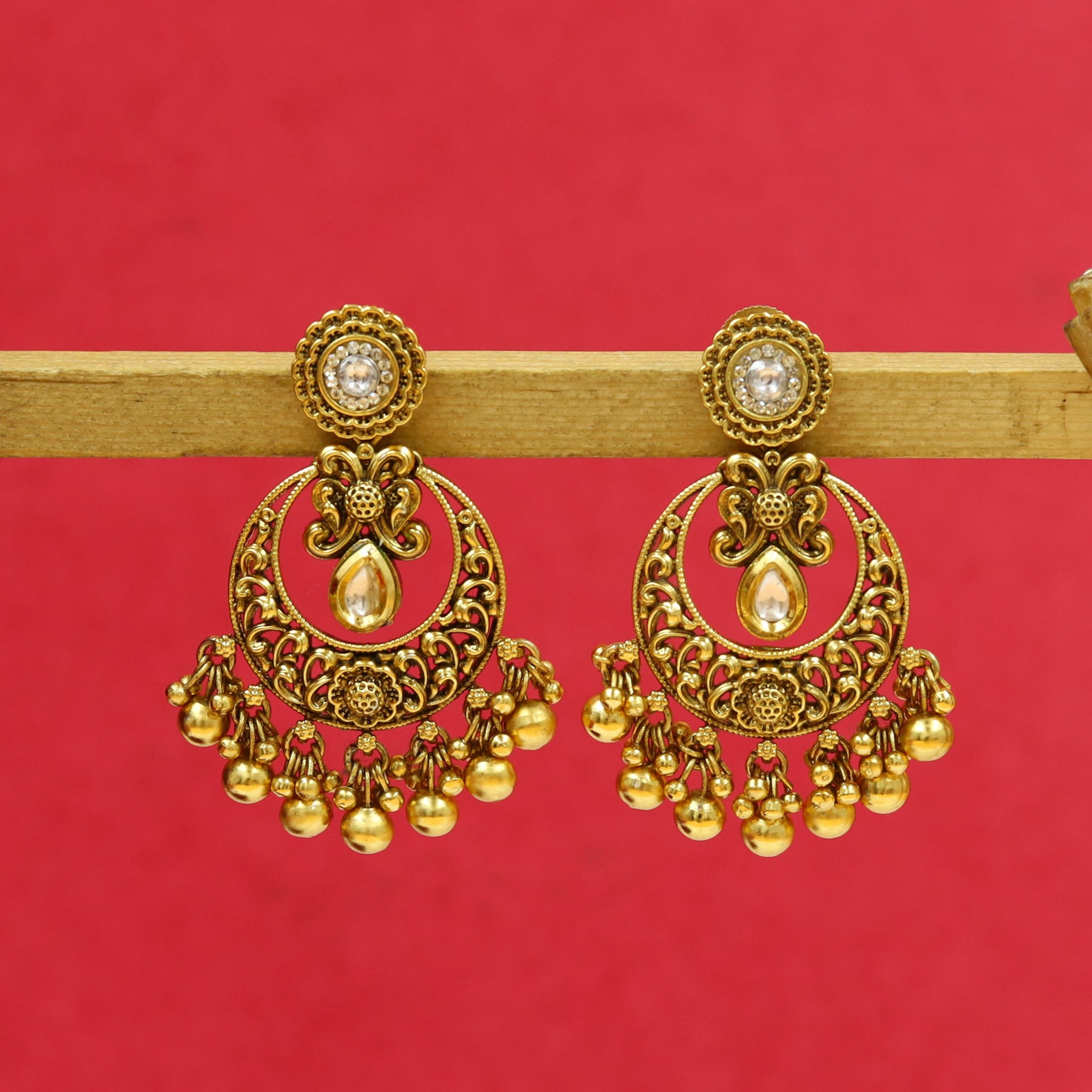 Chandbali Antique Earring 18530-28