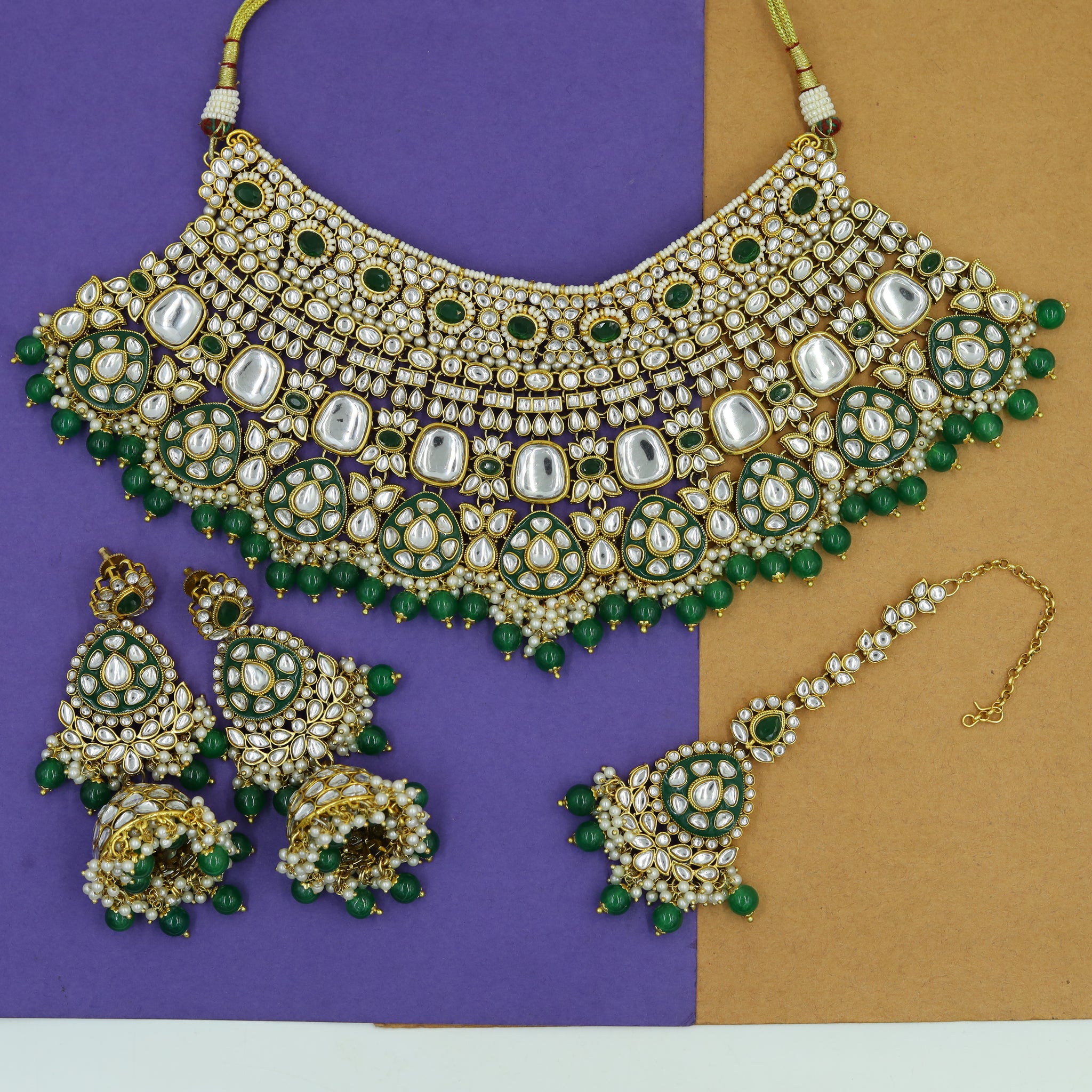 Round Neck Bridal Kundan Necklace Set 15913-28