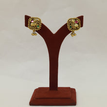 Tops/Studs Antique Earring 22245-31