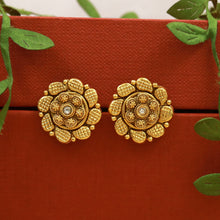 Tops/Studs Antique Earring 22248-31