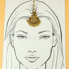Antique Gold Finish Maang Tikka 18488-28