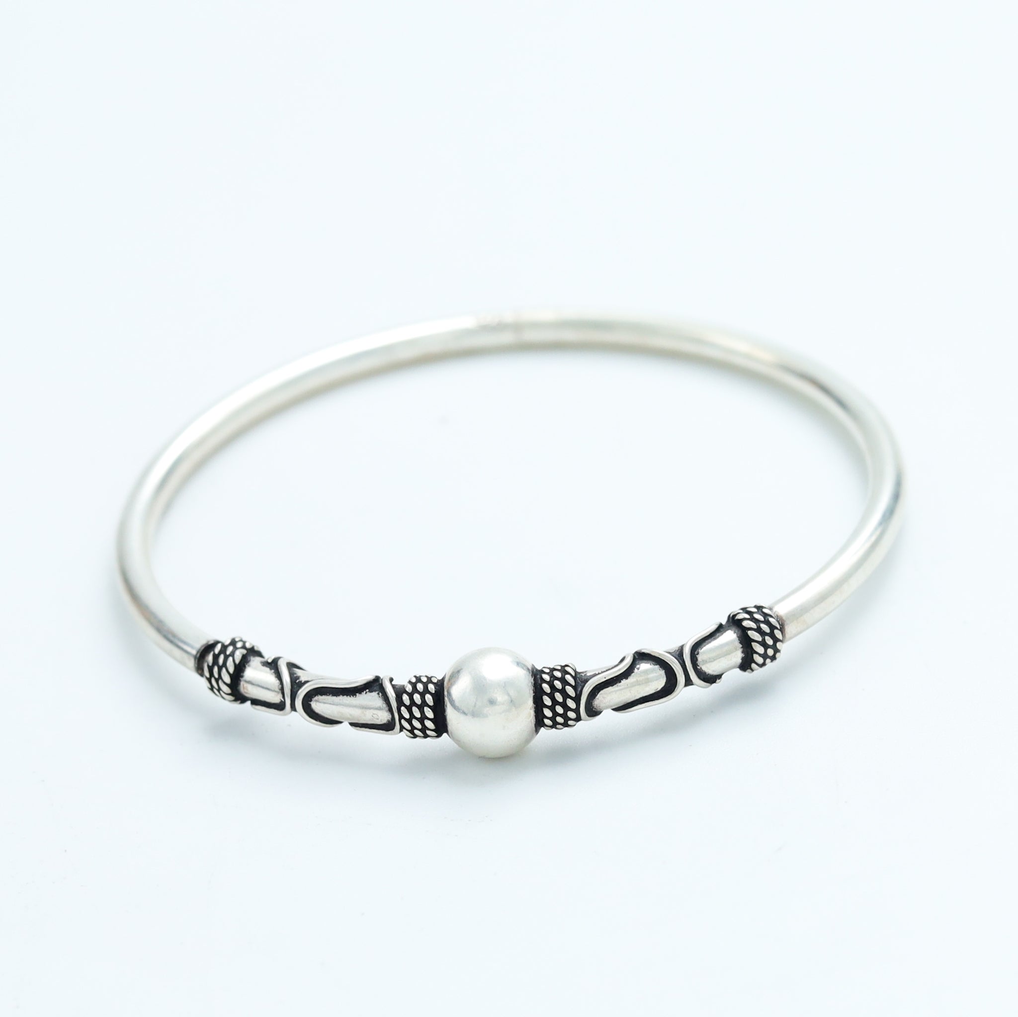Pure Silver 925 Hallmarked Bangle 14804-1945