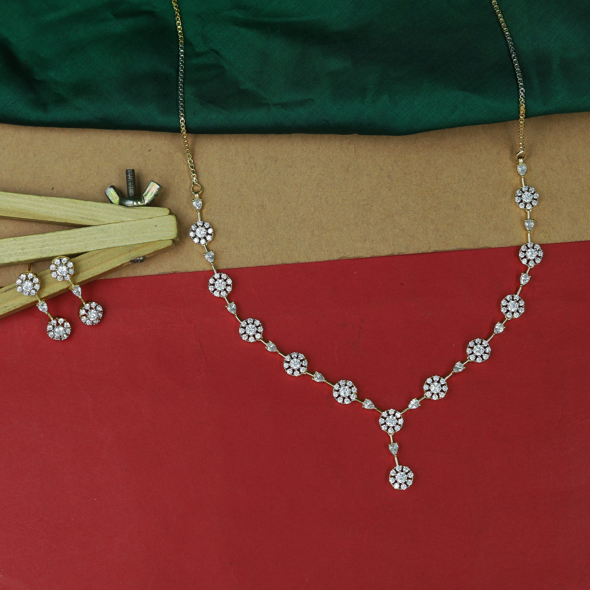 Round Neck Zircon/AD Necklace Set 16900-08