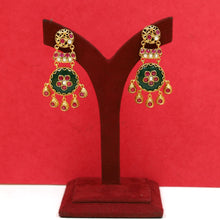 Sabyasachi Inspired Kundan Necklace Set 18124-87