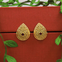 Tops/Studs Gold Plated Studs 22250-31