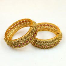 Antique Gold Finish Bangles/Kada 7119-1