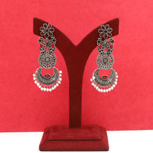 Danglers Oxidized Earring 18552-28